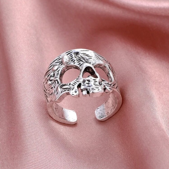 Kathrono Jewelry - 💀 Awesome Skeleton Skull Ring Cuff 💀